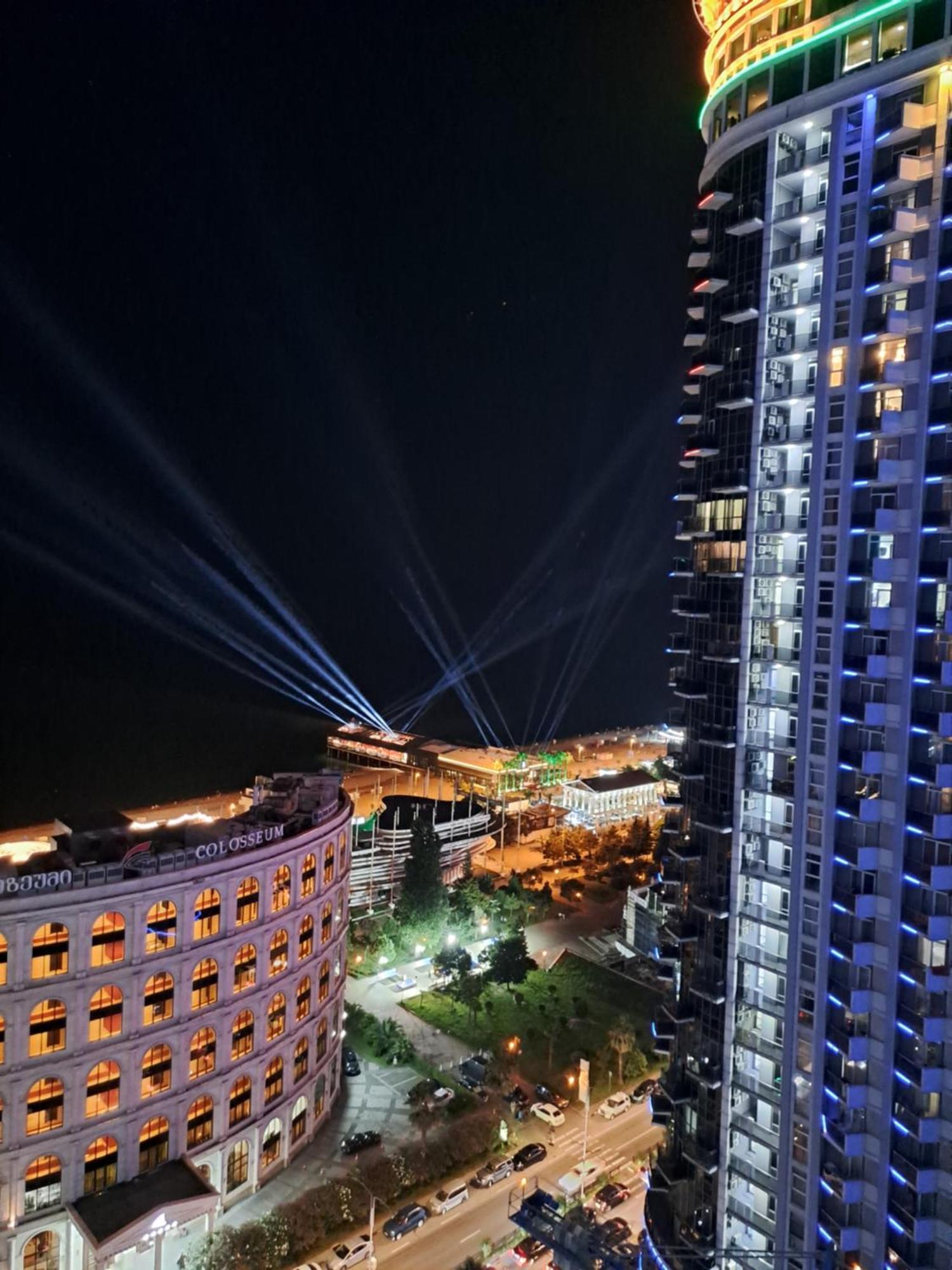 Batumi Orbi Sea View Lägenhet Exteriör bild